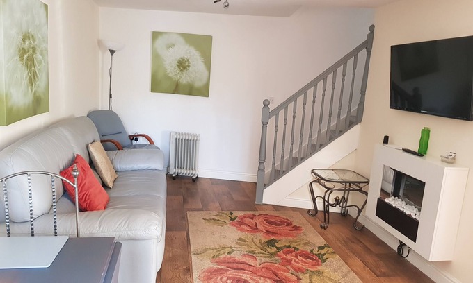 Ainley Top House | Plover Cottage Lindley. Little Gems to accommodate you