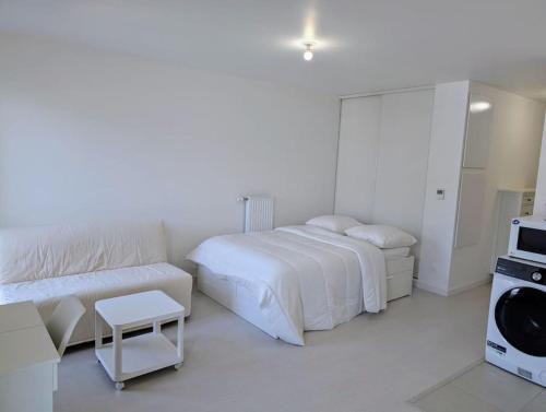 Sartrouville Apartment | Plume, Studio Non Fumeurs & Parking Gratuit à Sartrouville