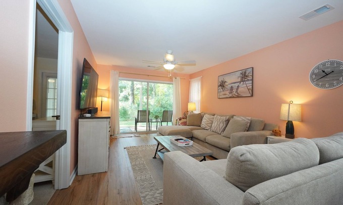 Carolina Forest Condo | Plush 1st floor 2bd 2ba Pool, Hottub Kiddie pool