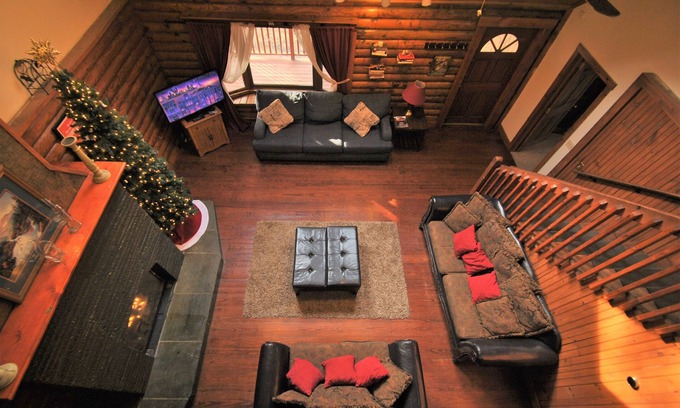 Marshalls Creek Cabin | PoconoRental.Shop - Free 4th Night - #1 Great Lodge w/Hot Tub