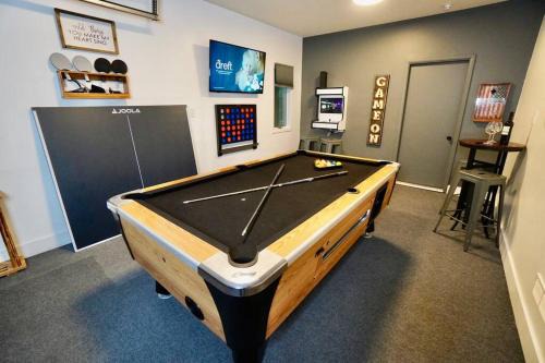 Pocono Summit House | Poconos Oasis with Game Room