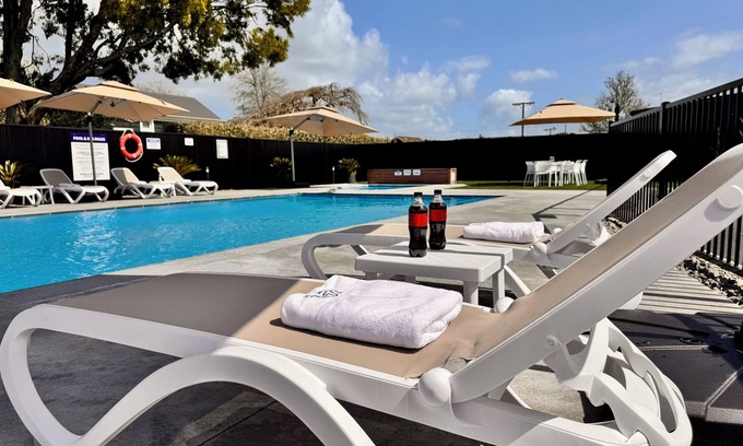 Cambridge Hotel | Podium Lodge