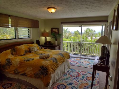 Keaau House | Pohaku Place - 3000 sqft of tropical charm spa