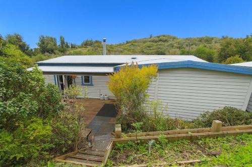 Pohara House | Pohara Valley Retreat - Modern & Relaxing Stay