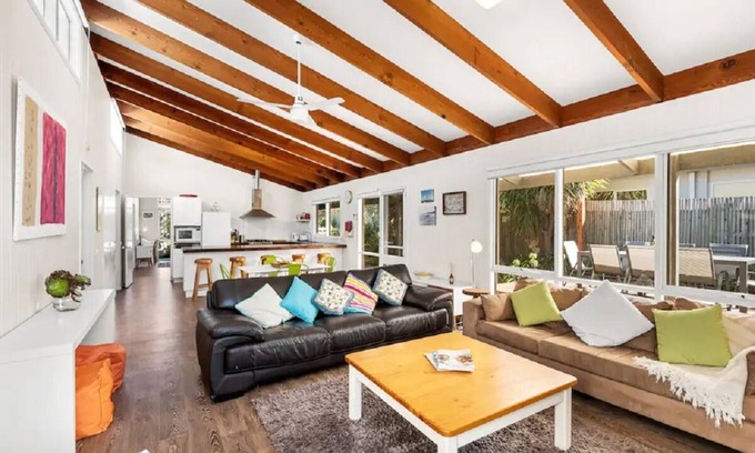 Point Lonsdale House | Point Lonsdale Beach House - Relax Beach Surf Golf