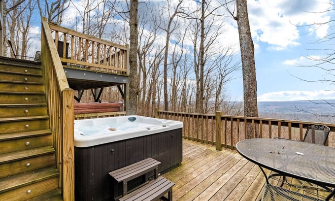 Valley Head Cabin | Point Of View! Hot Tub l Views