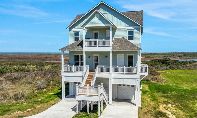 Red Fish Cove House | Pointe West: Sunset Breeze