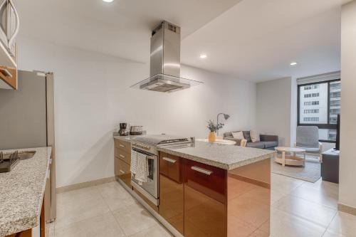 Ampliacion Granada Apartment | Polanco Business & Leisure Hub