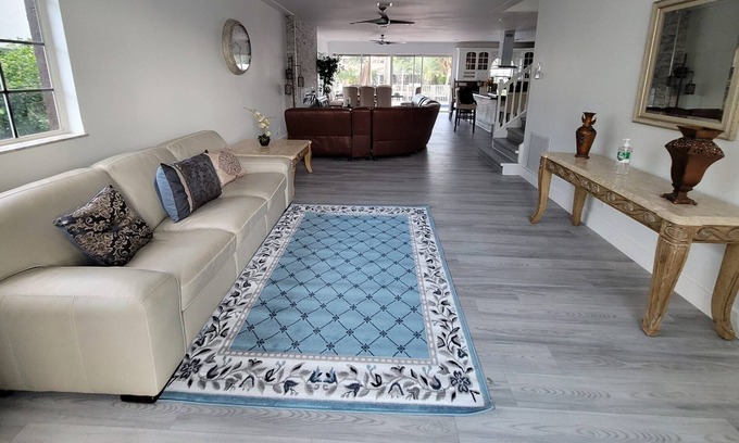 Pompano Isles House | Pompano Beach-8guest-pool- near everything