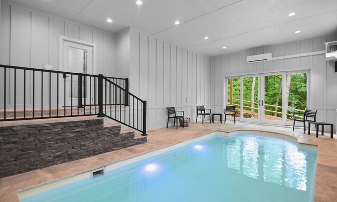 Ellijay Cabin | Pool! 5BR Mountain Modern Luxury in Ellijay! Must See!