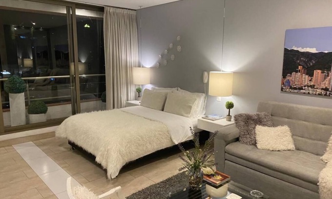 Bogota Apartment | Pool and city view apartmentnn