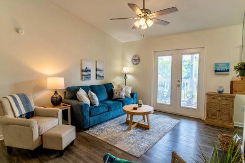 Gulf Shores Apartment | Pool Hot Tub Pickle Ball Gym - Close to Sports Complex & Includes FREE ACTIVITIES