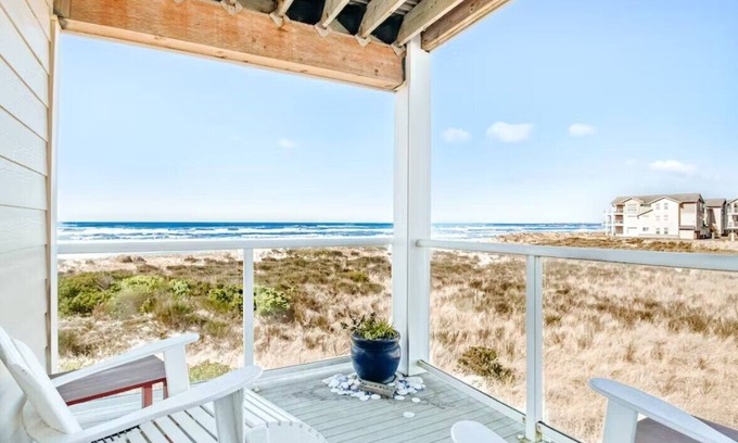 Westport Condo | Pool, Ocean View, Beach Access (Shenanigans)