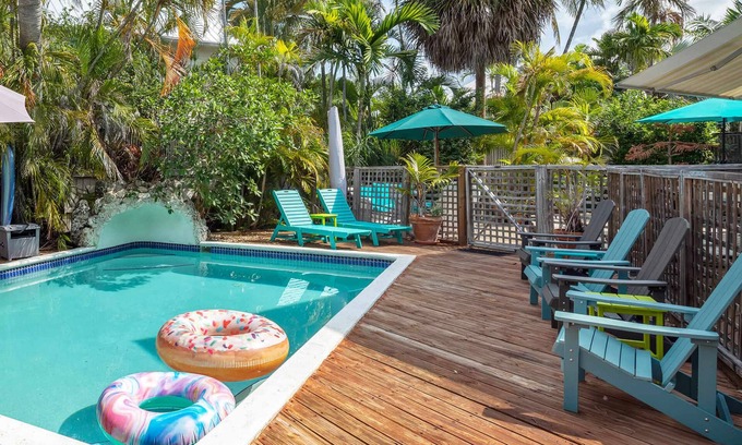 Old Town Apartment | Pool, Parking, & Pet Friendly - Sunnyside Up