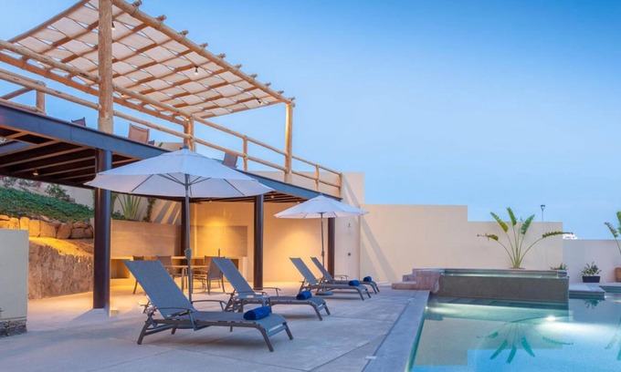 Campo de Golf Fonatur Condo | Pool Side Spacious 2 bedroom condo in the heart of San Jose - Pet Friendly