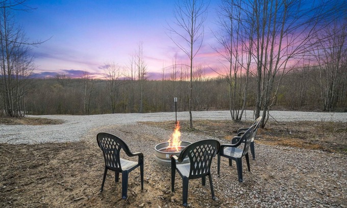 McArthur Apartment | Poplar RV Site #2 | Hocking Hills