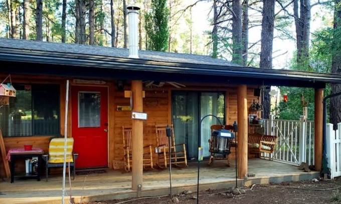 Munds Park Cabin | Poppy's Lodge
