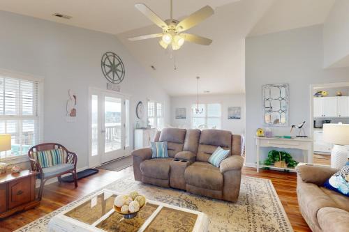 Atlantic Beach House | Pops Place