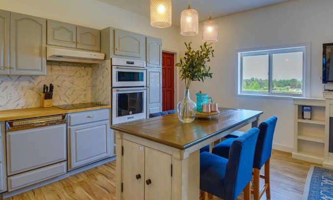 Port Angeles Apartment | Port Angeles Apartment Near Olympic Natl Park!