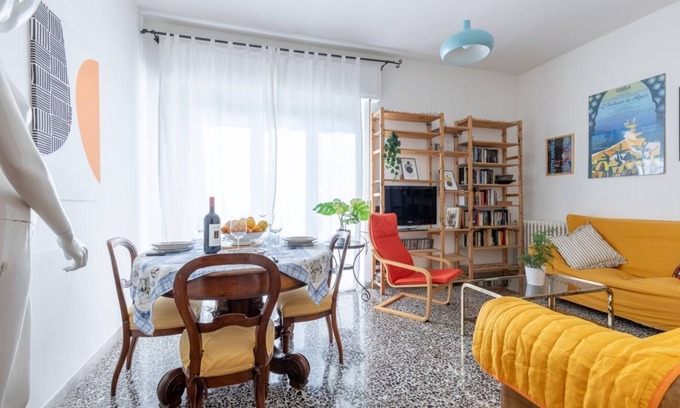 Pisa Apartment | Porta a Lucca - Pisa Bright Apartment with Balcony