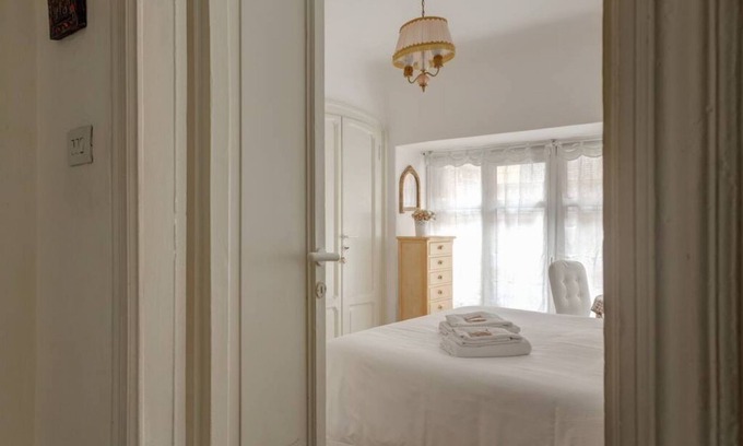 Lazzaretto Apartment | Porta Venezia & Giardini Montanelli Cozy Flat