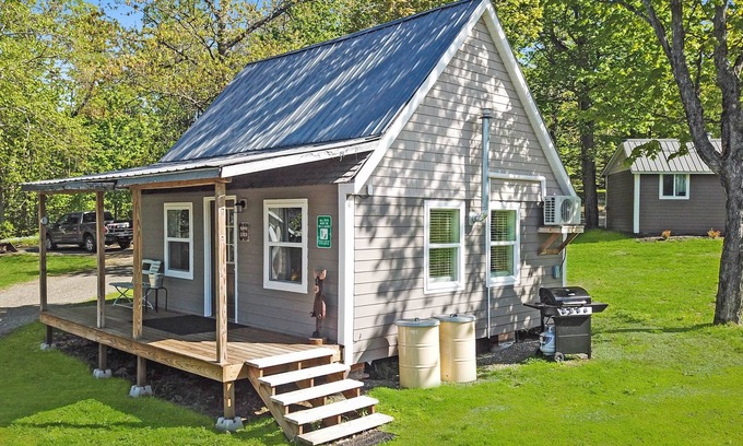 Portage Lake Cabin | Portage Lakeside Cabins, The Moose Shed