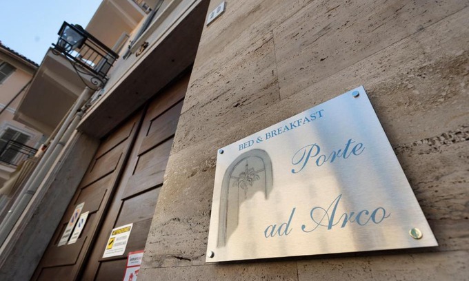 Bra Bed & Breakfast | Porte ad Arco