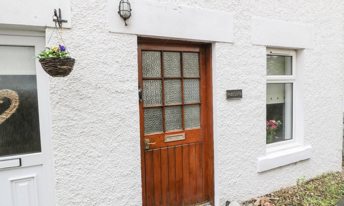 Brodick Cottage | PORTLAND, pet friendly, country holiday cottage in Brodick