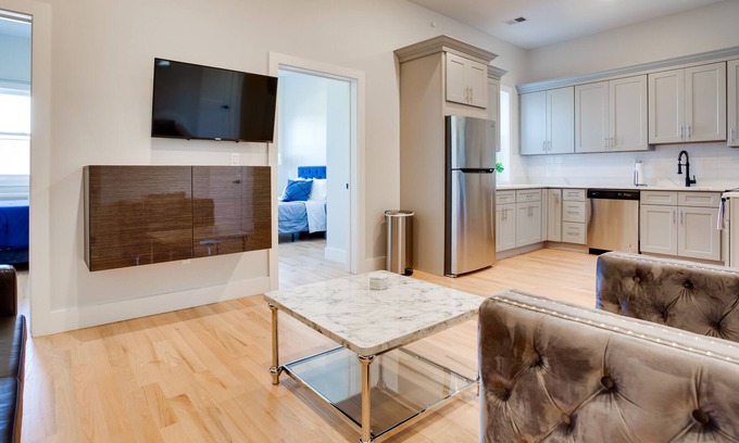 North Ironbound Apartment | Posh Newark Vacation Rental Near NYC!