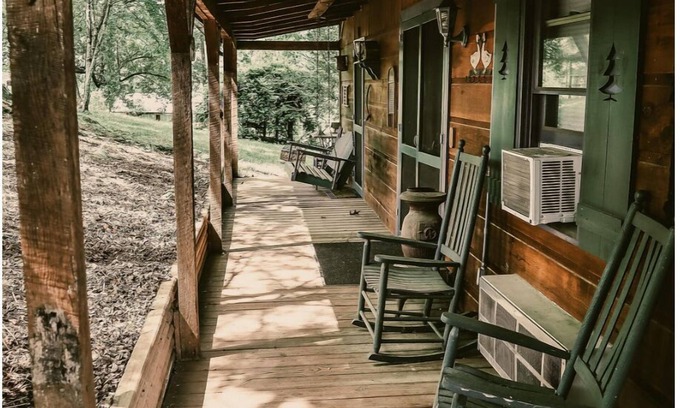 Candler Cabin | Potting Shed Cabin: 2-night minimum