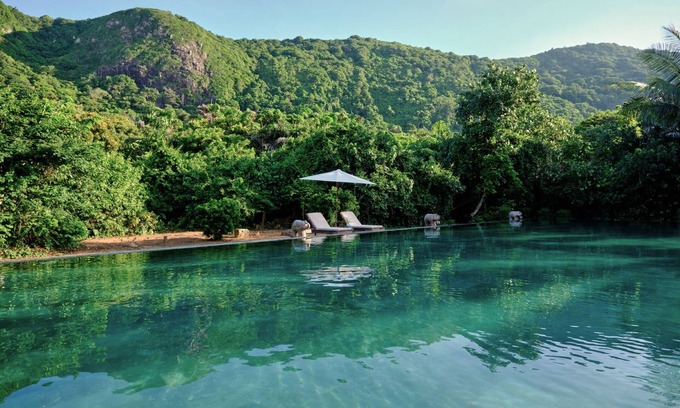 Con Son Hotel | Poulo Condor Boutique Resort and Spa