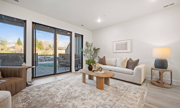 Wolf Creek Condo | Powder and Golf at the Pointe Pt B106 |Golf