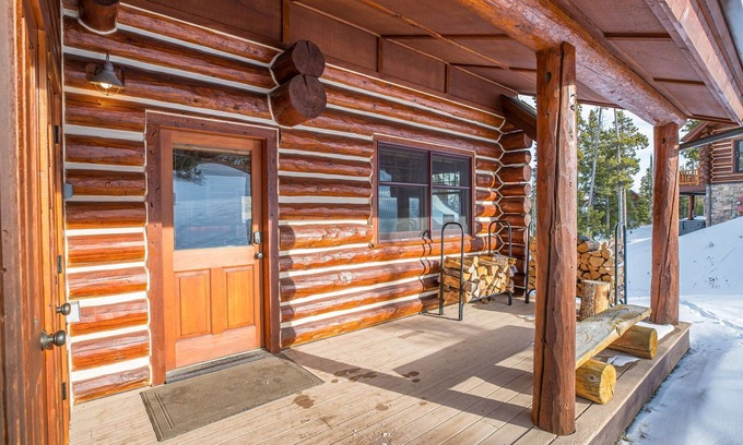 Powder Ridge Cabin | Powder Ridge Cabin 3 Rosebud Loop - Ski Access