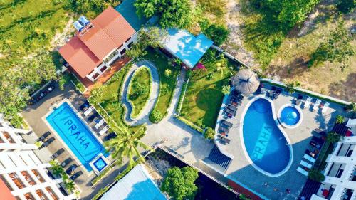 Cua Lap Hotel | Praha Hotel