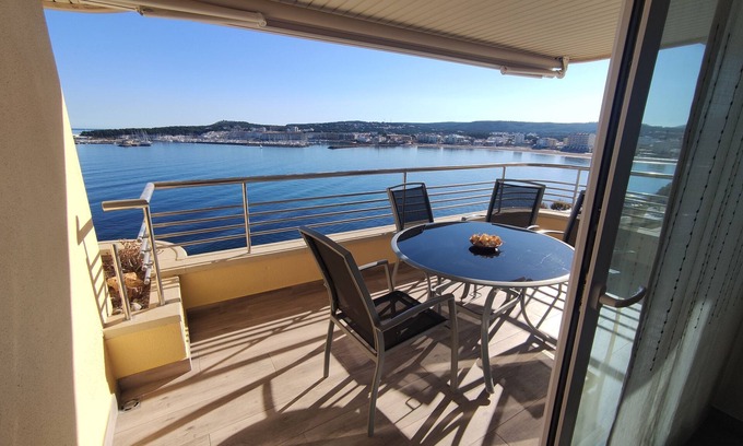 L'Escala Apartment | Precioso Apartamento Frente al mar Para 4 Personas