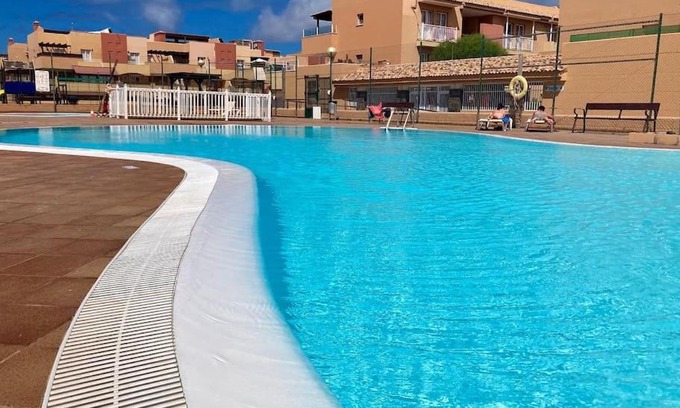 Geafond Apartment | Precioso apto 4 pers, 2 piscinas, fibra óptica