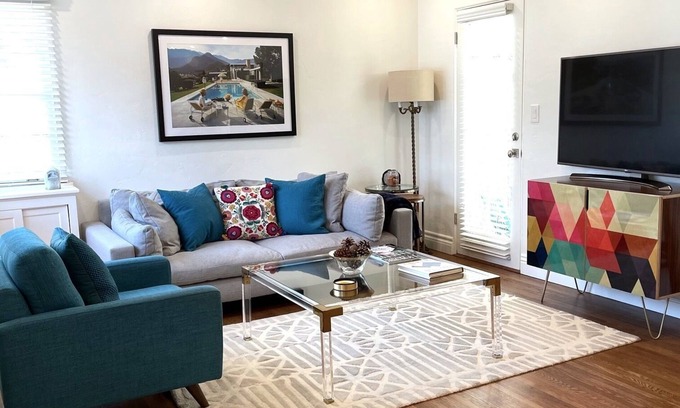 Pasadena House | Preferred Listing! Serene, Cozy, Immaculately renovated 2 bedroom home.