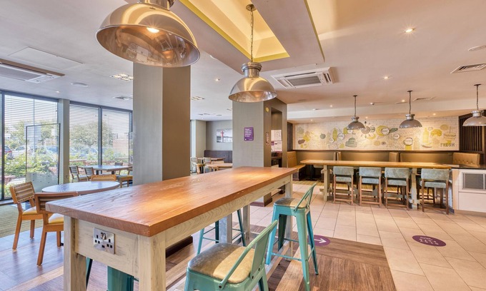 Bangor Hotel | Premier Inn Bangor - Northern Ireland