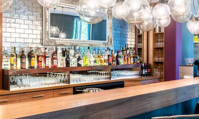 Weststadt Hotel | Premier Inn Heidelberg City Centre