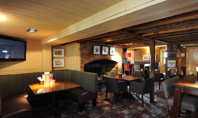 New Forest District Hotel | Premier Inn Southampton West