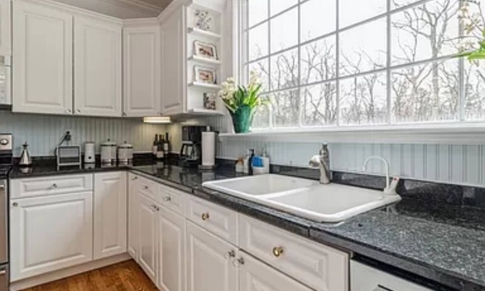 East Quogue House | Premier Serenity Retreat in the Heart of the Hamptons