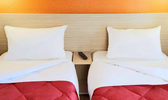 Plaisir Hotel | Premiere Classe Plaisir