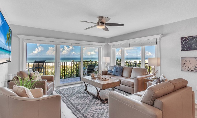 Clearwater Beach Condo | Premium Beachfront, Spectacular Views, Walk to Pier 60, Free Parking! ~ 201 Surfside