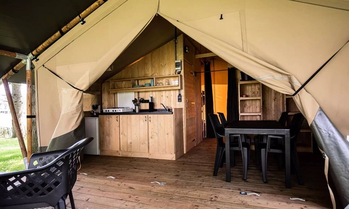 La Salle-en-Beaumont House | Premium lodge tent with sanitary facilities for 5 people 5 people