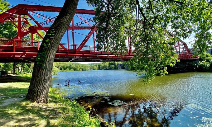 Saugerties House | Premium renovated village town house w/garden, HITS, shops, restaurants & beach