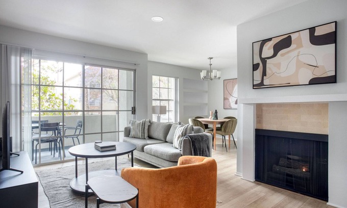 Beverly Grove Apartment | Premium West Hollywood 2BR, nr Groceries & Dining, by Blueground