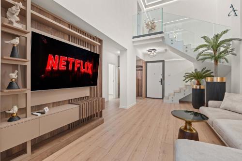 Sector 2 Apartment | Prestige Lake Duplex