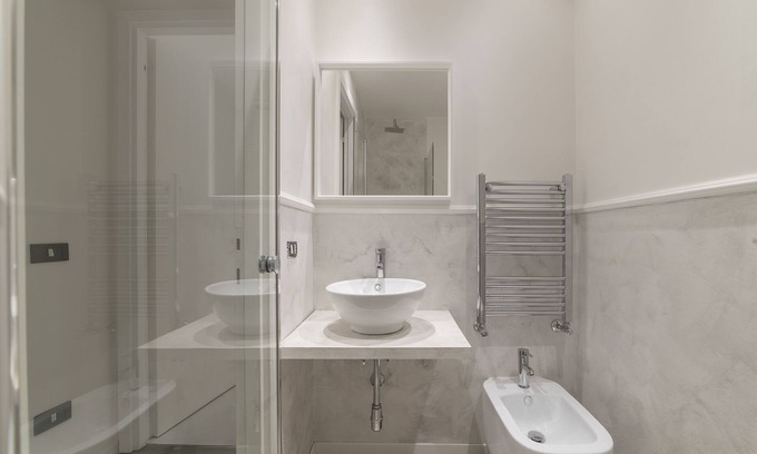 Rione VI Parione House | Prestigious "Farnese Loft"