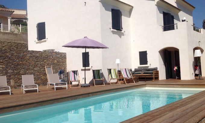 Biguglia House | Pretty villa top with pool access