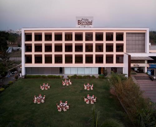 Savli Hotel | Pride Biznotel Manjusar Vadodara Near Sokhda Lake